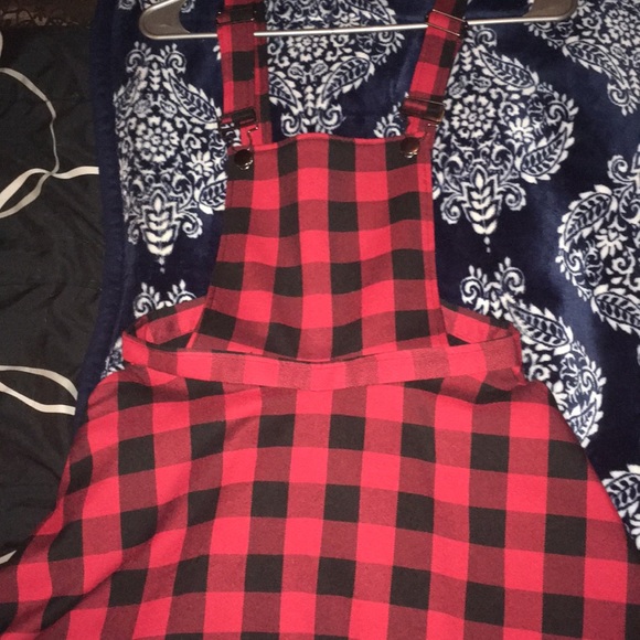 Hot Topic Dresses & Skirts - Plaid suspended skirt